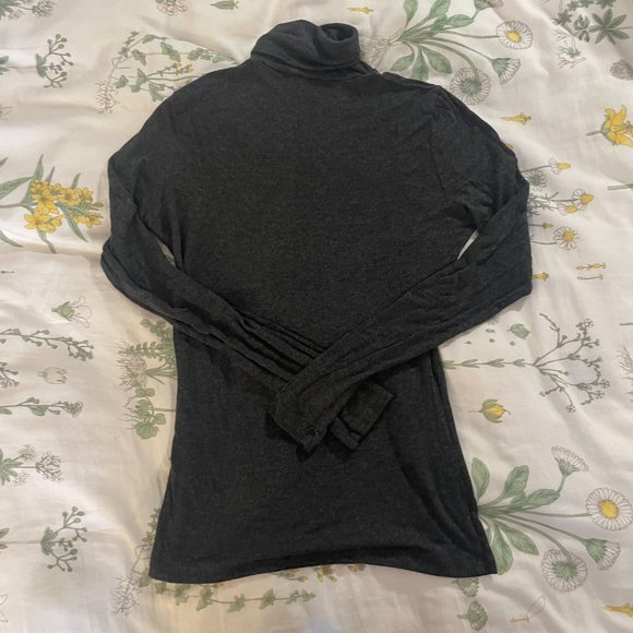Small Stretchy Bodycon grey turtleneck! - Picture 9 of 9